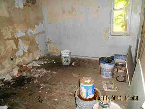 18042 Russell (14)_m.jpg